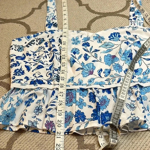 Aqua floral print sweetheart neck blue white peplum exposed zipper back top - Picture 11 of 16